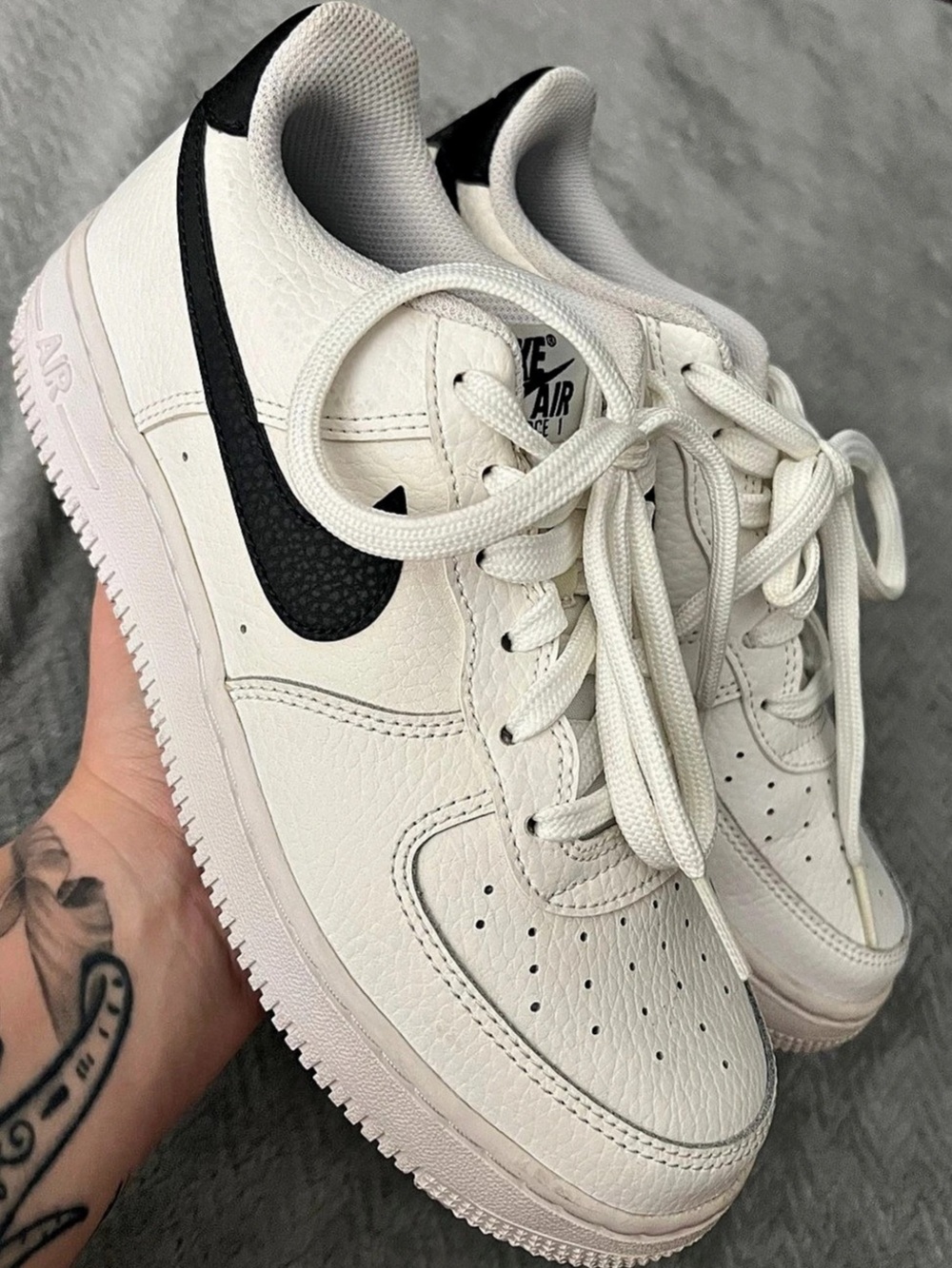 Nike Air Force 1 Size US 5.5Y / Women’s 7